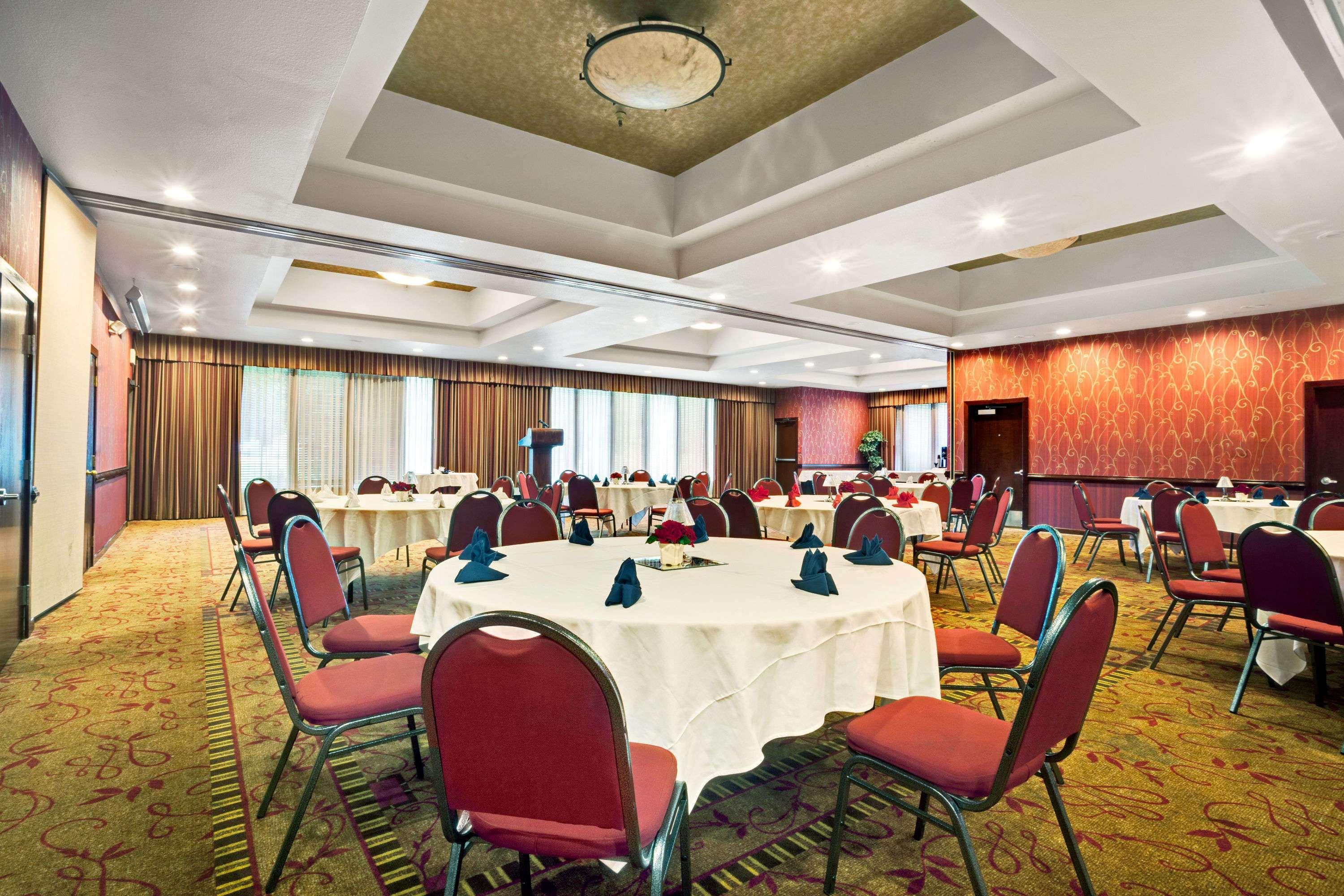 Ramada By Wyndham Tukwila Southcenter Ξενοδοχείο Εξωτερικό φωτογραφία